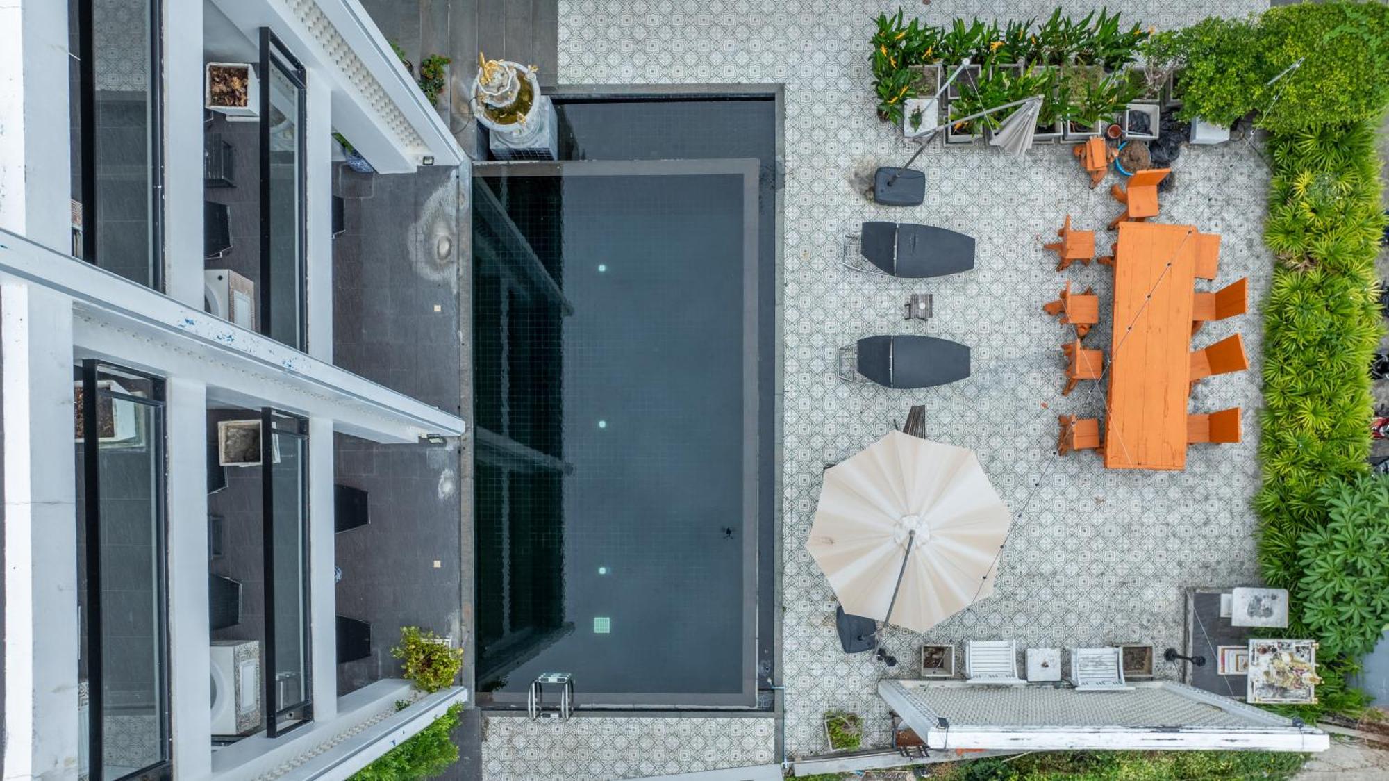See Sea Villa Hotel Patong Exterior foto